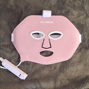 Like-New Solawave LED Mask